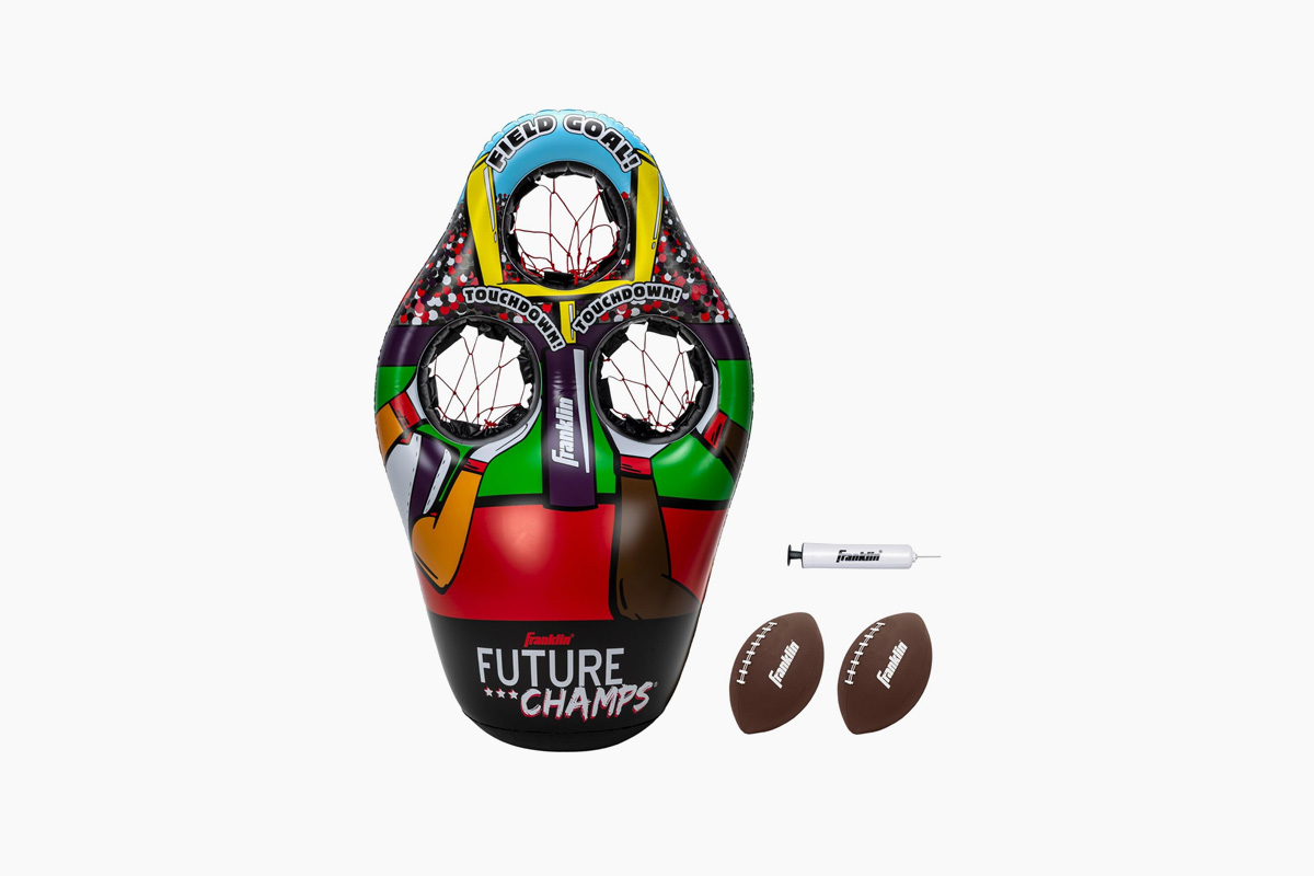 Football-Target-Toss-Game-Throwing-Target-Toy-with-Soft-Mini-Footballs-2025